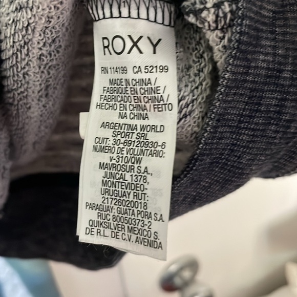 Lightweight Roxy hoodie - Picture 3 of 4